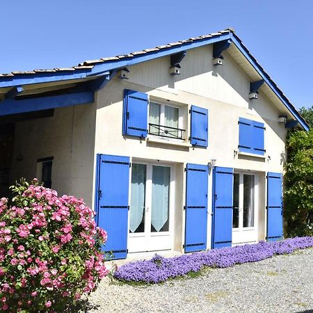 Maison Dans Le Vignoble De Bordeaux-Blaye-Bourg-Cnpe Saint-Trojan Exterior foto